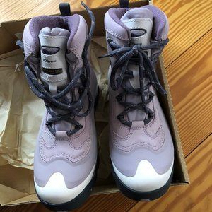 Columbia Women's Winter Boots, Size 9.5